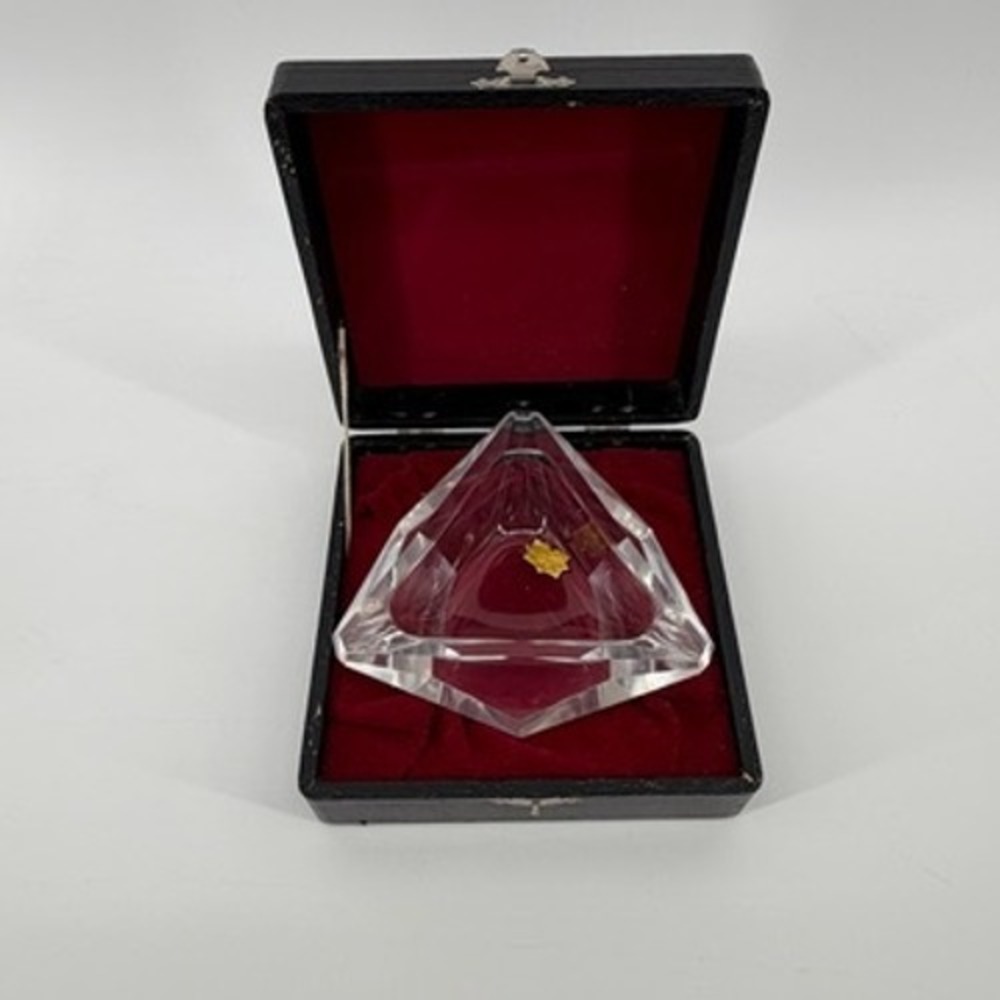 Vintage Hand Cut Crystal Triangular‎ Ashtray Clear Faceted Glass Original Box